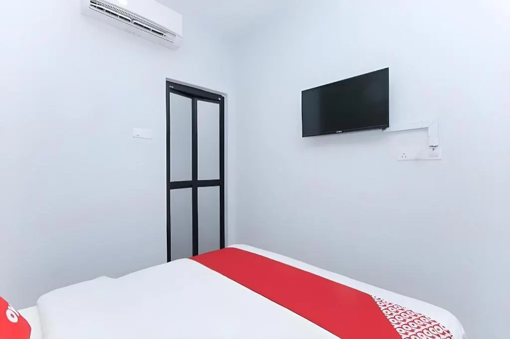 Oyo 90399 Green Home Hotel Kuala Lumpur Malaysia