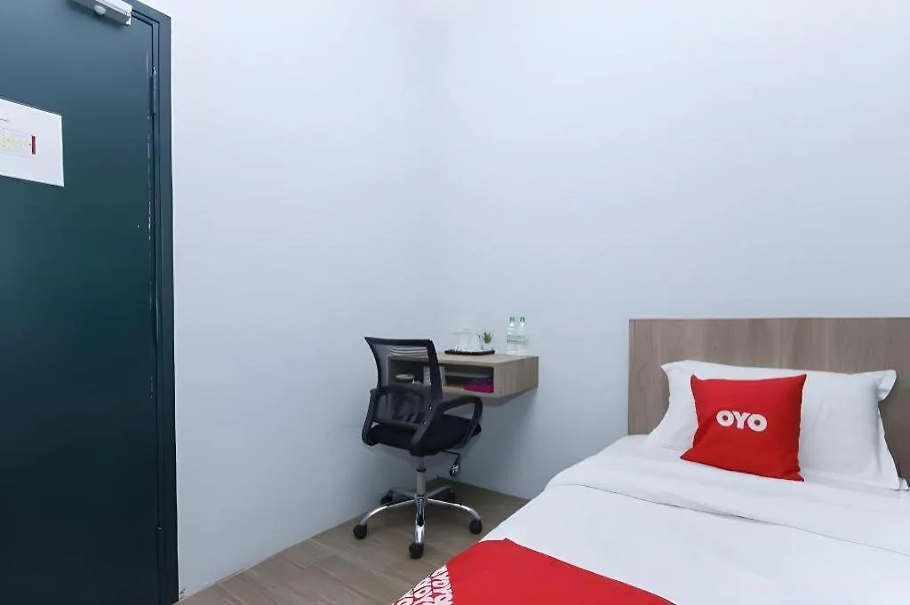 **  Oyo 90399 Green Home Hotel Kuala Lumpur Malaysia