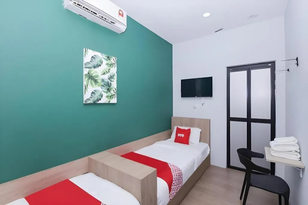 Oyo 90399 Green Home Hotel Kuala Lumpur